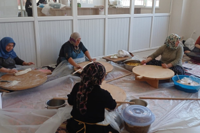 İmam Hatip lisesi  Filistin’e Yardım İçin Kermes Düzenledi.