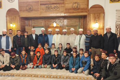 GÜNGÖREN CAMİİ'NDE DEPREM ŞEHİTLERİ ANILDI.